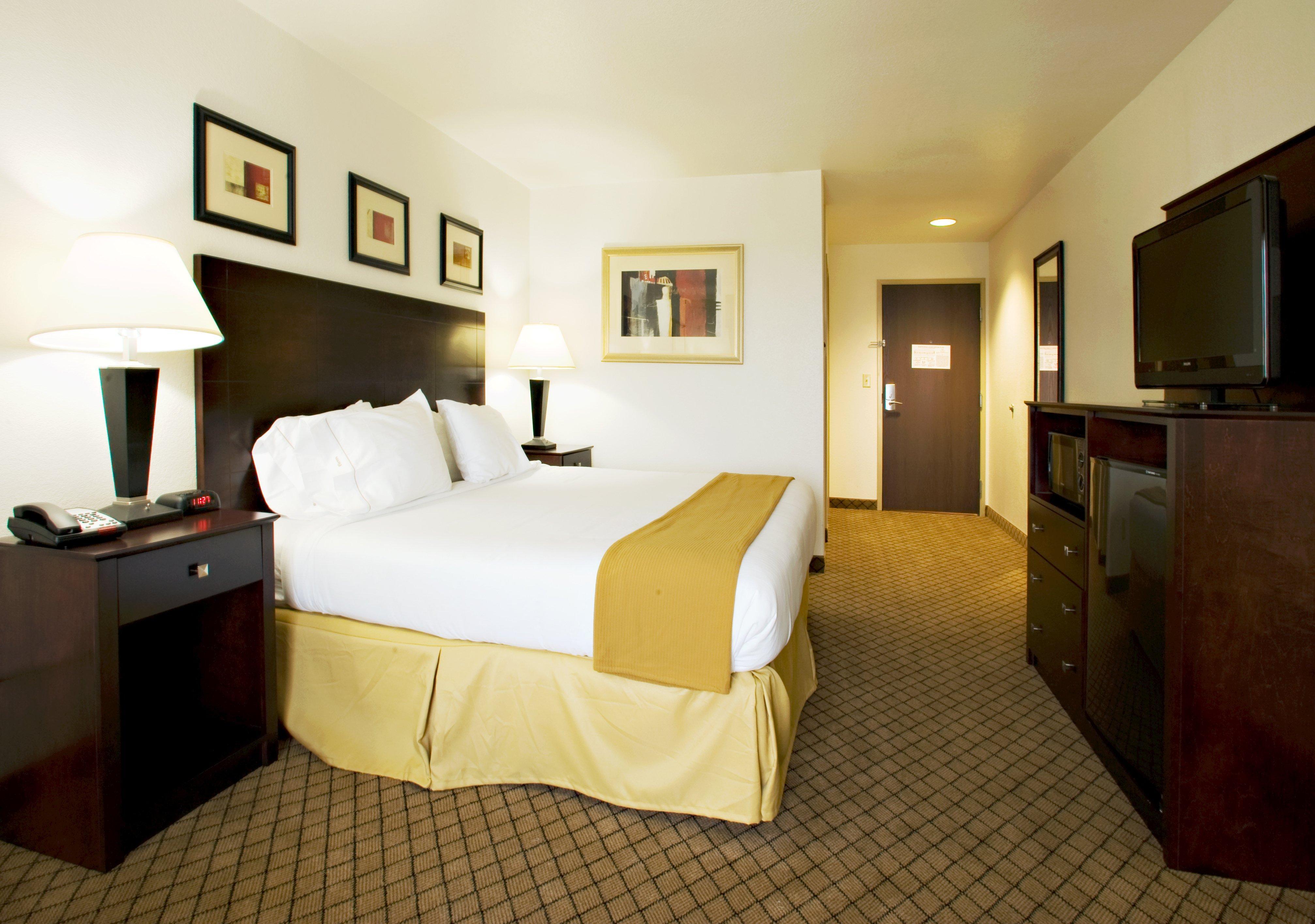 Holiday Inn Express Childress By Ihg Exterior foto